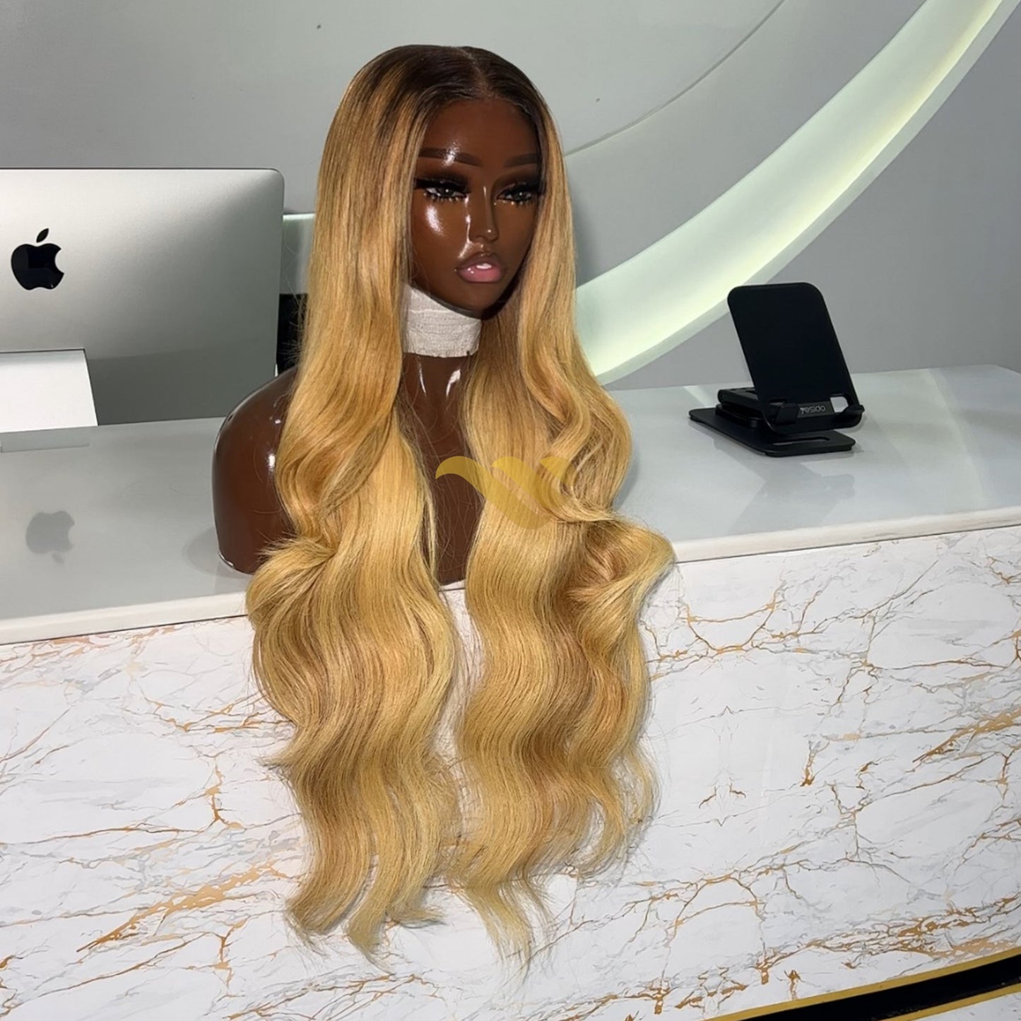 30" DONOR BLONDE WAVY WITH 5X5 HD CLOSURE WIG