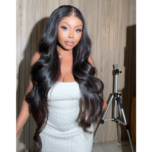 32" DONOR WAVY WITH 13/6 HD FRONTAL WIG